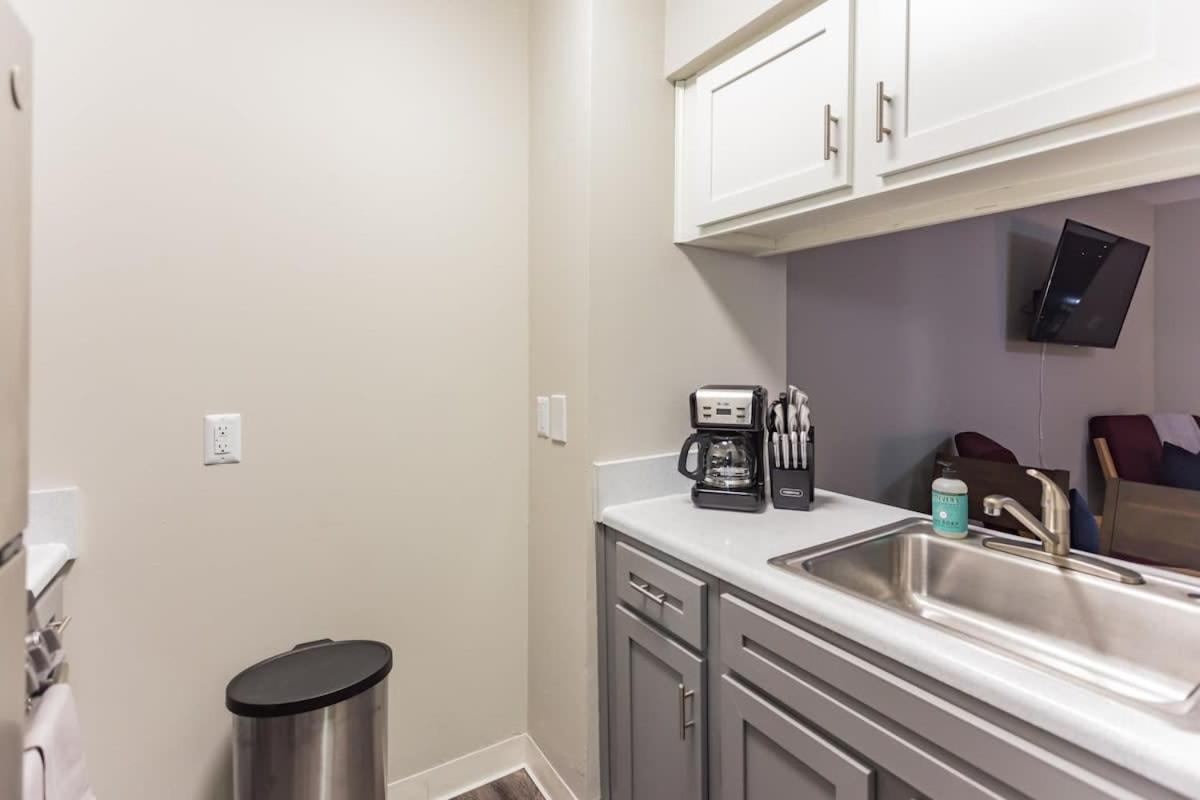 Cozy Memphis Apartment In Downtown High-Rise Eksteriør billede